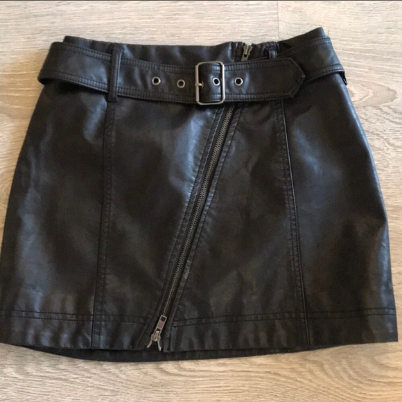 Free People Dresses & Skirts - Free people faux leather mini skirt